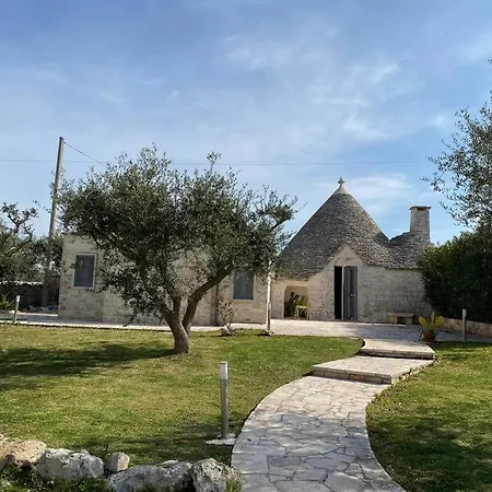 Trullo In Fabula Ad 別荘